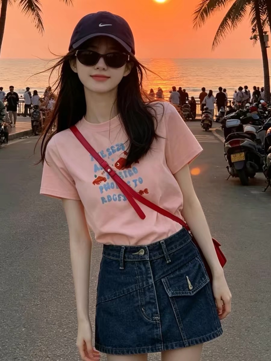Women's Casual Pink Cartoon Print Short Sleeve T-Shirt 2026 Summer Dopamine Top for Beach - Image 3
