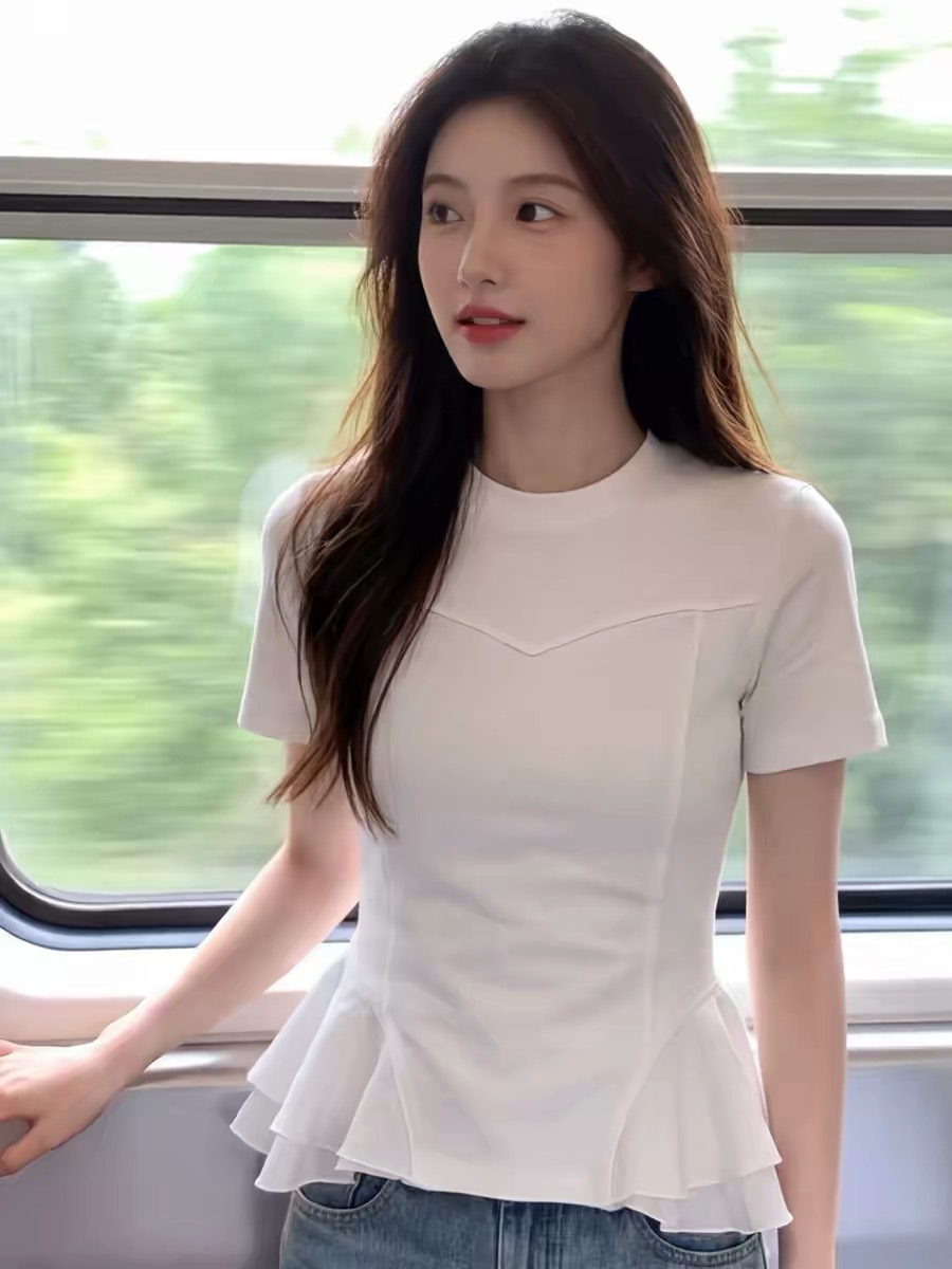 Women's White Cinched Waist Ruffle Short Sleeve T-Shirt 2026 Summer French Style Chic Commute Top - Image 2