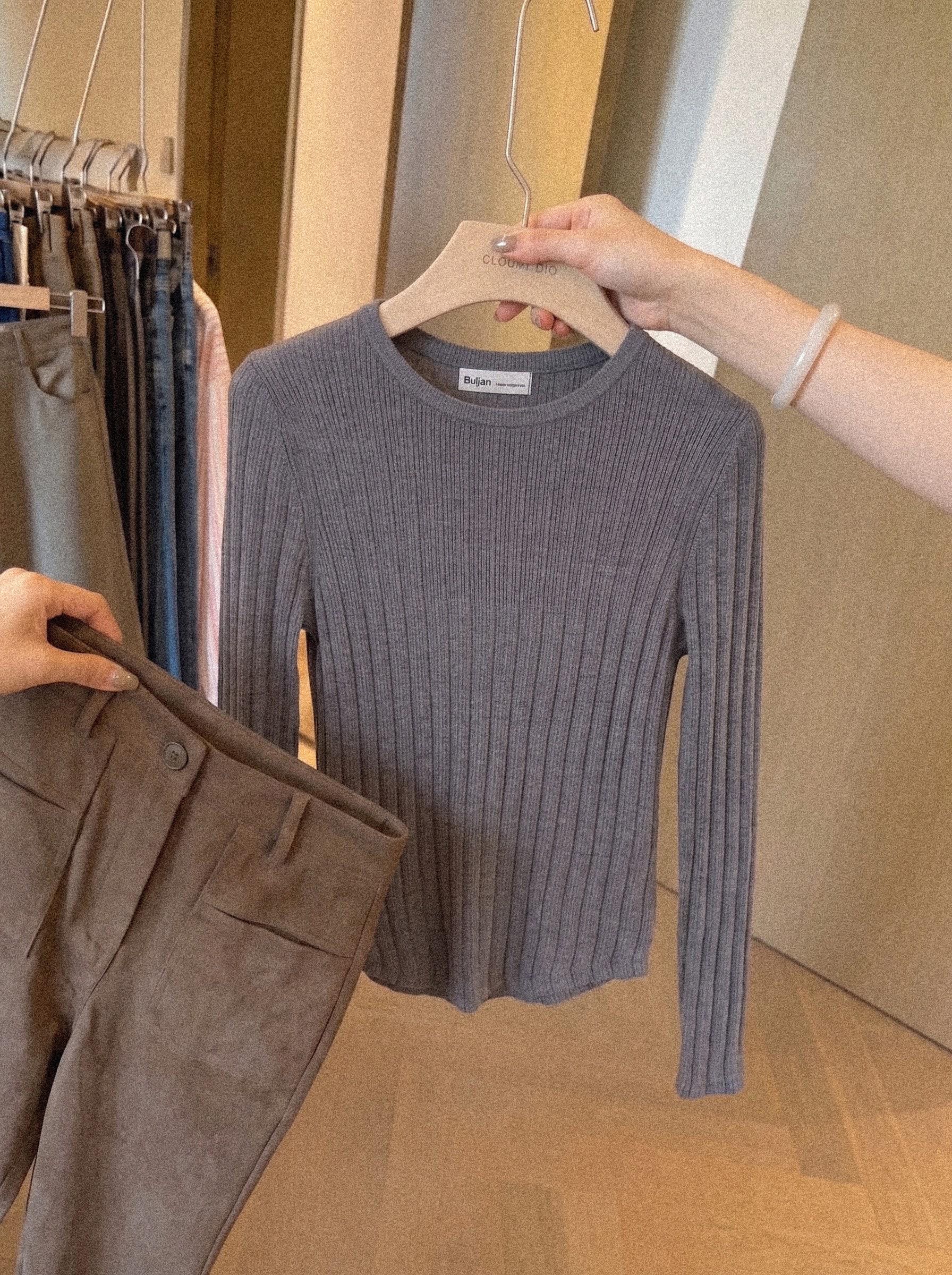 Women's Ribbed Knit Pullover Sweater Crew Neck Long Sleeve Lightweight Fall Top