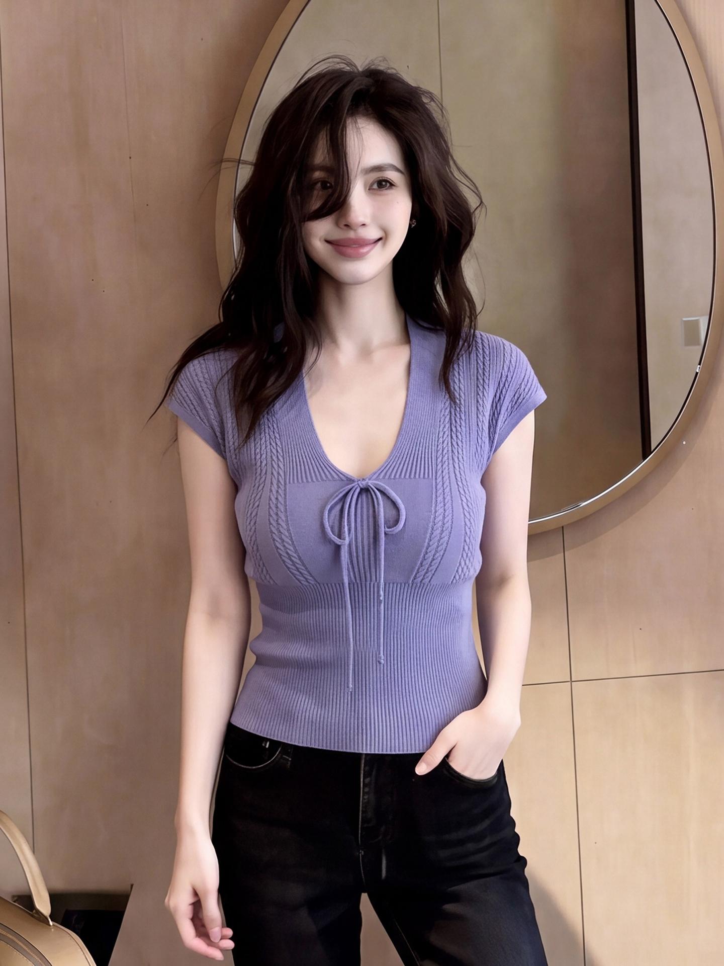 Summer New Purple V-Neck Short Sleeve Knit Top for Women